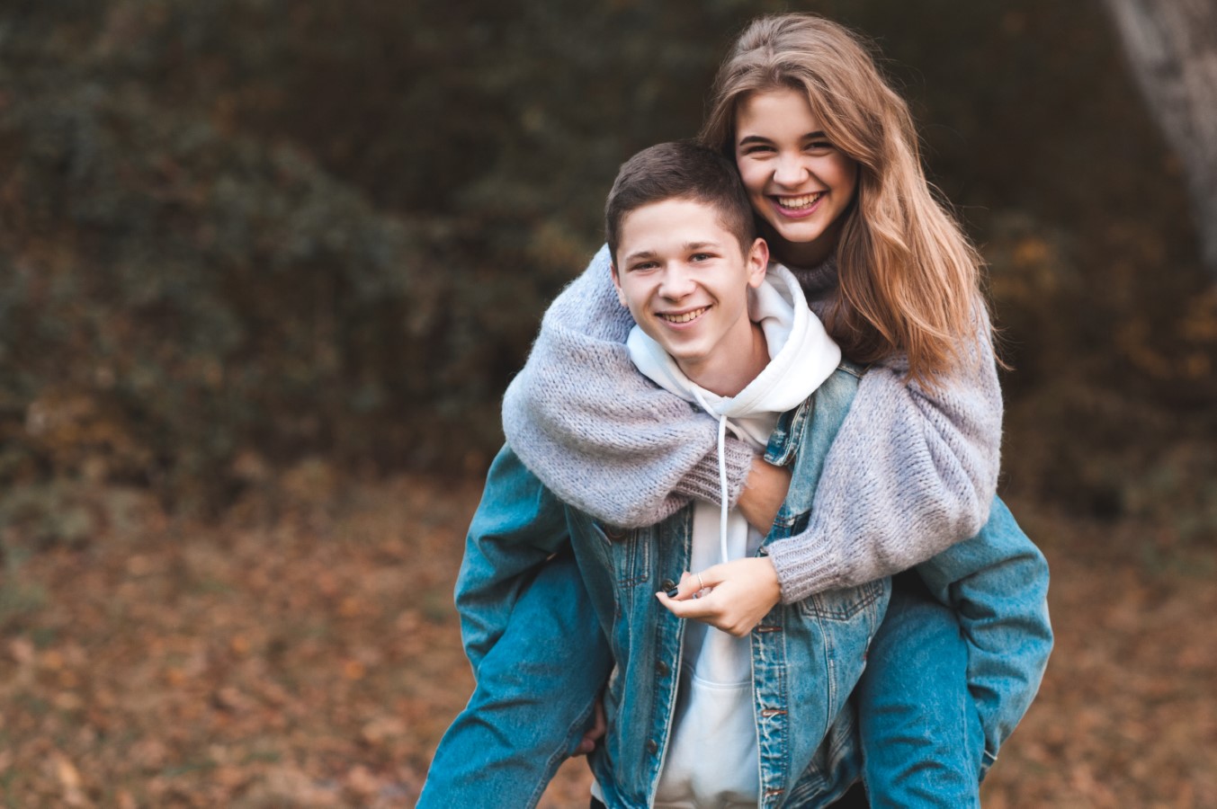 teen cute relationship