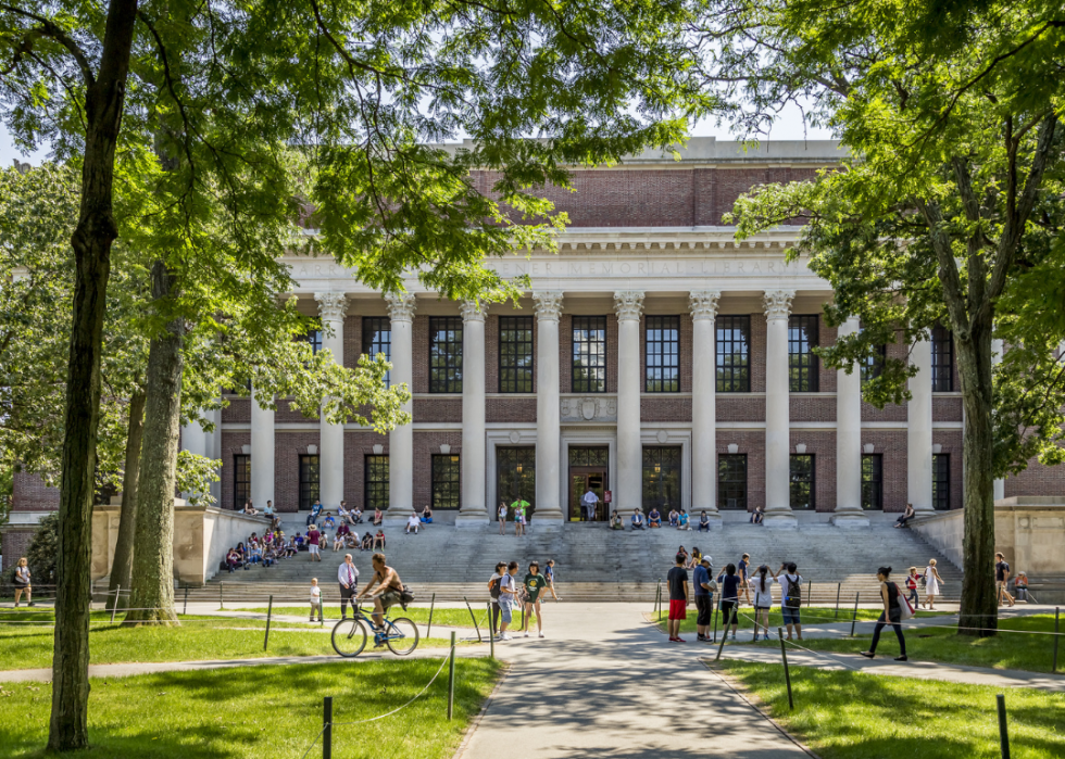 croppedcollegeseastslide509QSMpng